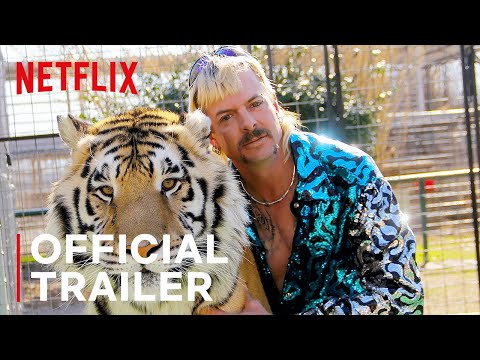 joe exotic en larmes après la mort tragique d’un collaborateur tué par un tigre. découvrez les circonstances de cet incident bouleversant au sein de son parc animalier.