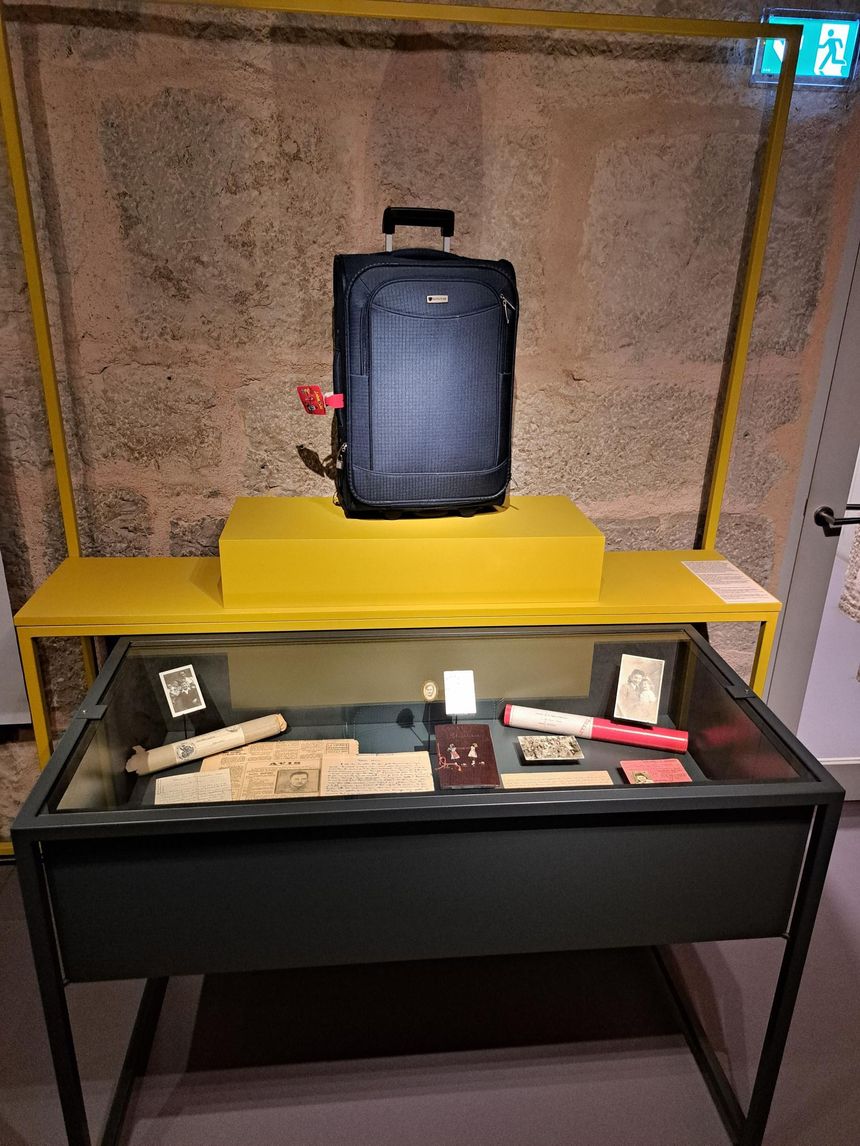 découvrez comment éviter les disputes lors de la préparation des valises grâce à nos conseils pratiques pour un voyage serein et organisé.